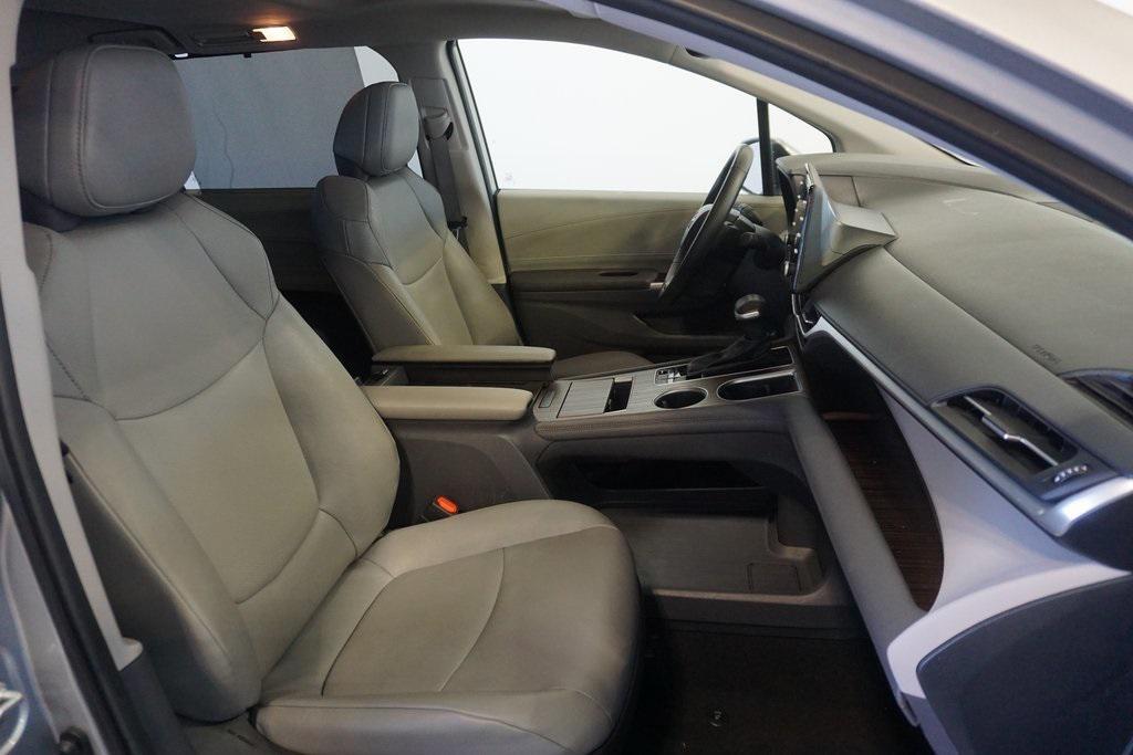 used 2024 Toyota Sienna car, priced at $43,990