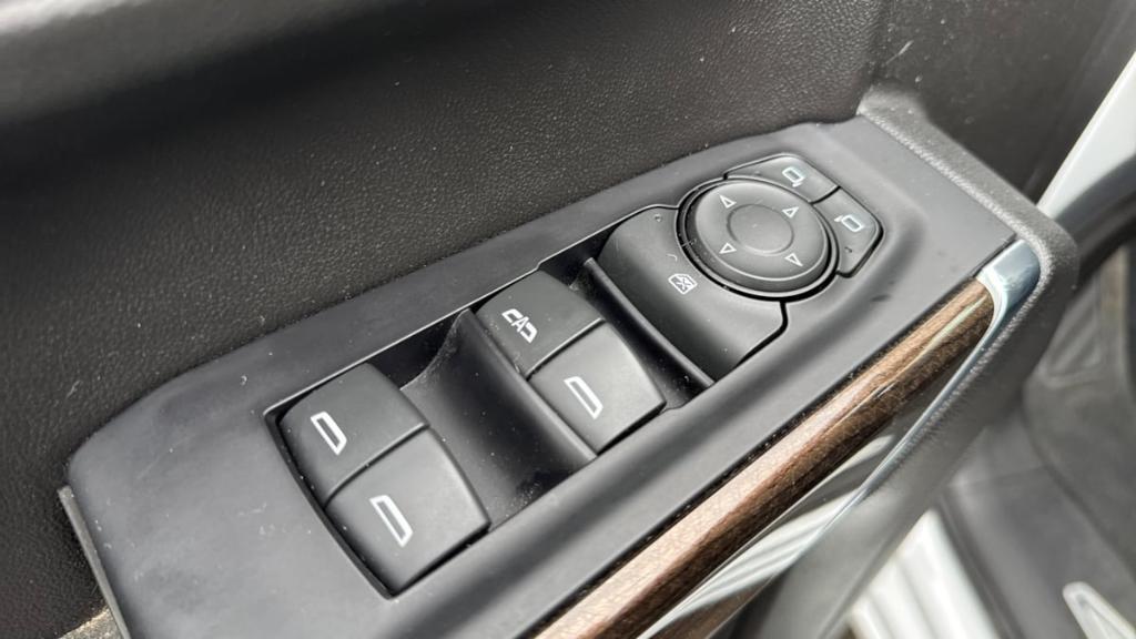 used 2019 Chevrolet Silverado 1500 car, priced at $29,495