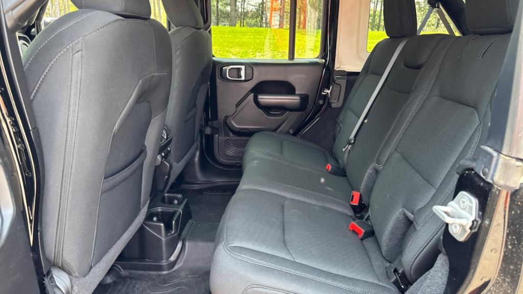 used 2021 Jeep Wrangler Unlimited car, priced at $28,995