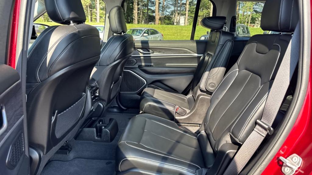 used 2021 Jeep Grand Cherokee L car, priced at $30,995