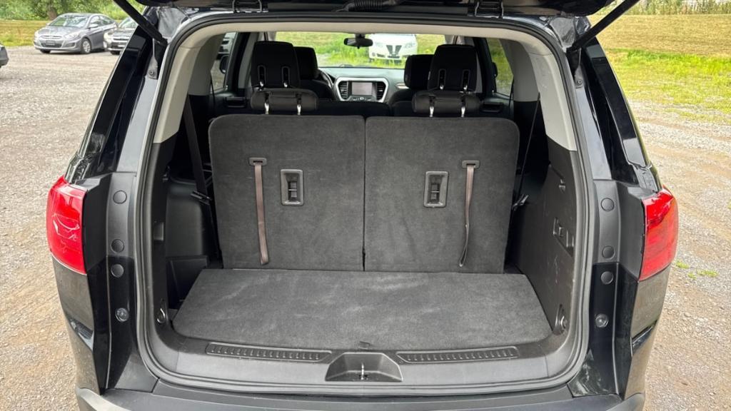 used 2018 GMC Acadia car, priced at $18,495