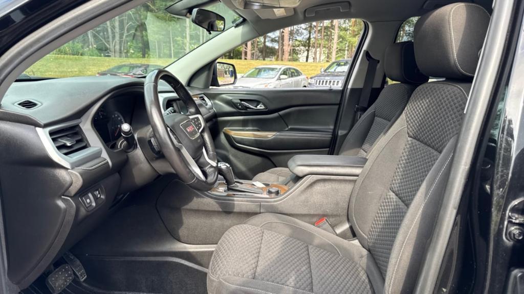 used 2018 GMC Acadia car, priced at $18,495