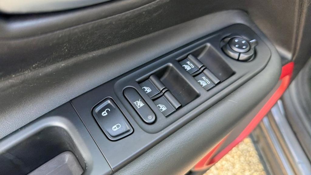 used 2021 Jeep Renegade car, priced at $20,495