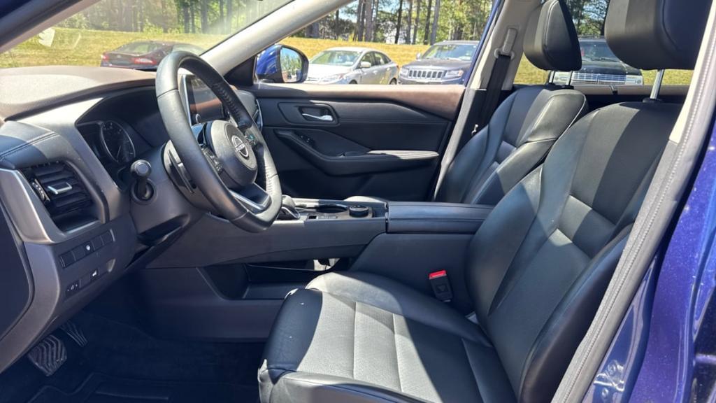 used 2022 Nissan Rogue car, priced at $22,995