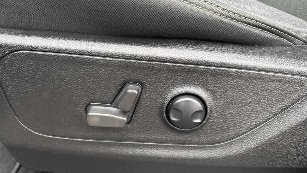used 2022 Ram 1500 car, priced at $37,495