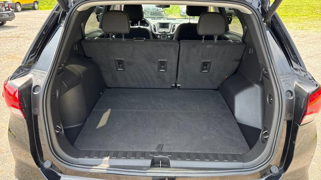 used 2023 Chevrolet Equinox car, priced at $23,495