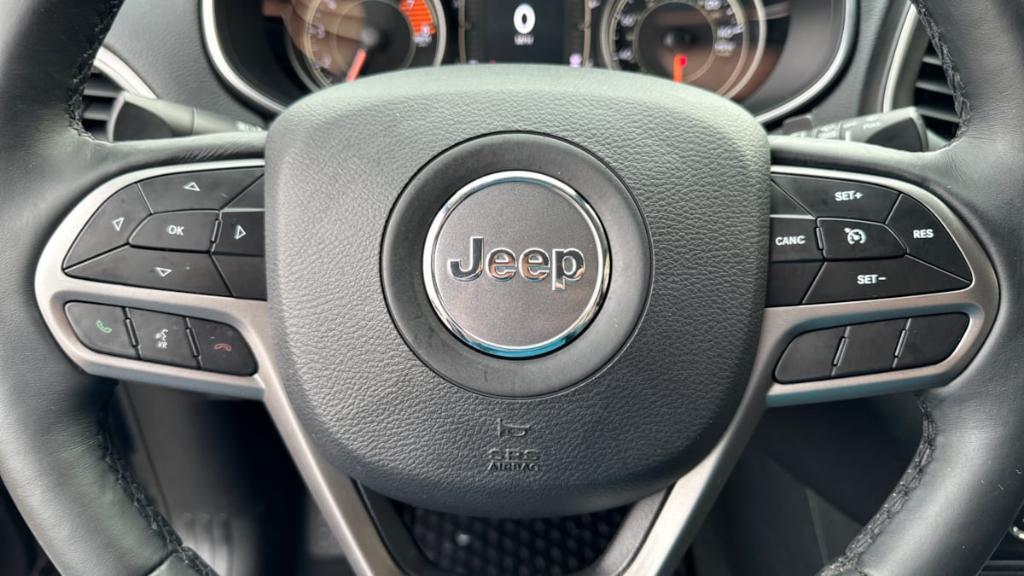 used 2019 Jeep Cherokee car, priced at $17,795