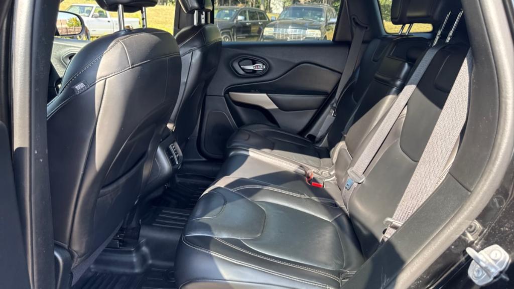 used 2017 Jeep Cherokee car, priced at $13,895