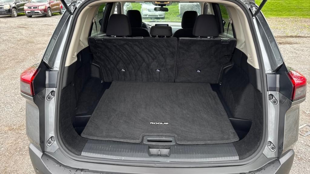 used 2023 Nissan Rogue car, priced at $22,895