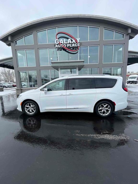 used 2018 Chrysler Pacifica car, priced at $17,995