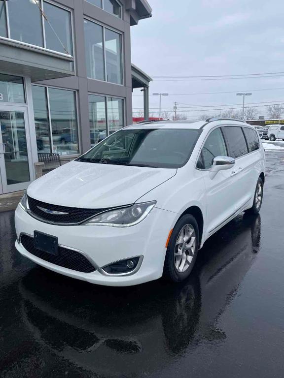 used 2018 Chrysler Pacifica car, priced at $17,995