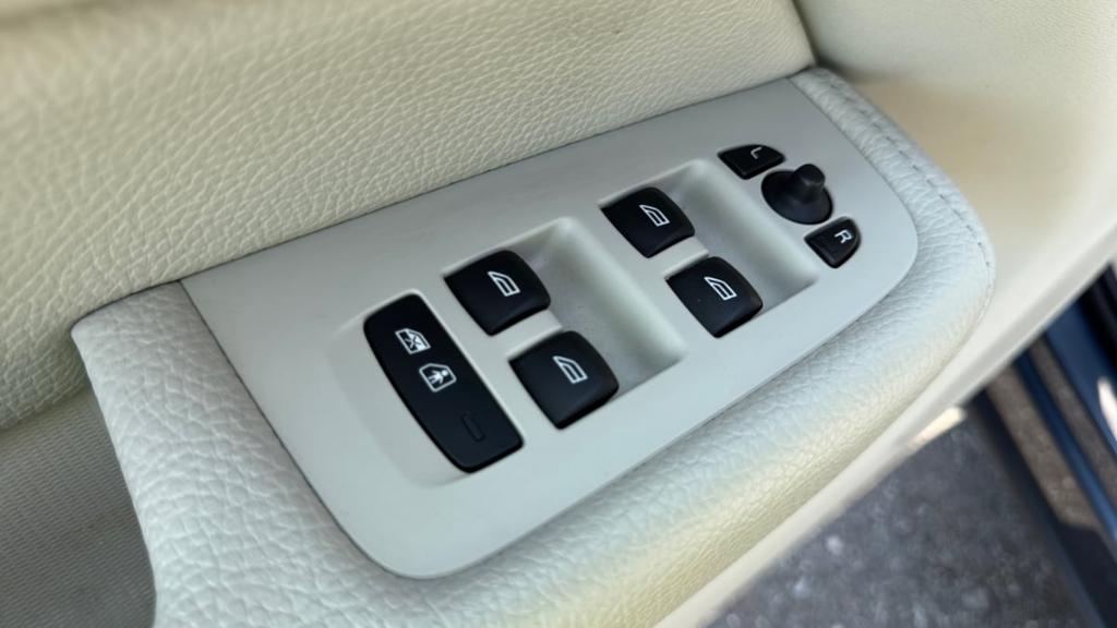used 2019 Volvo XC60 car, priced at $17,995