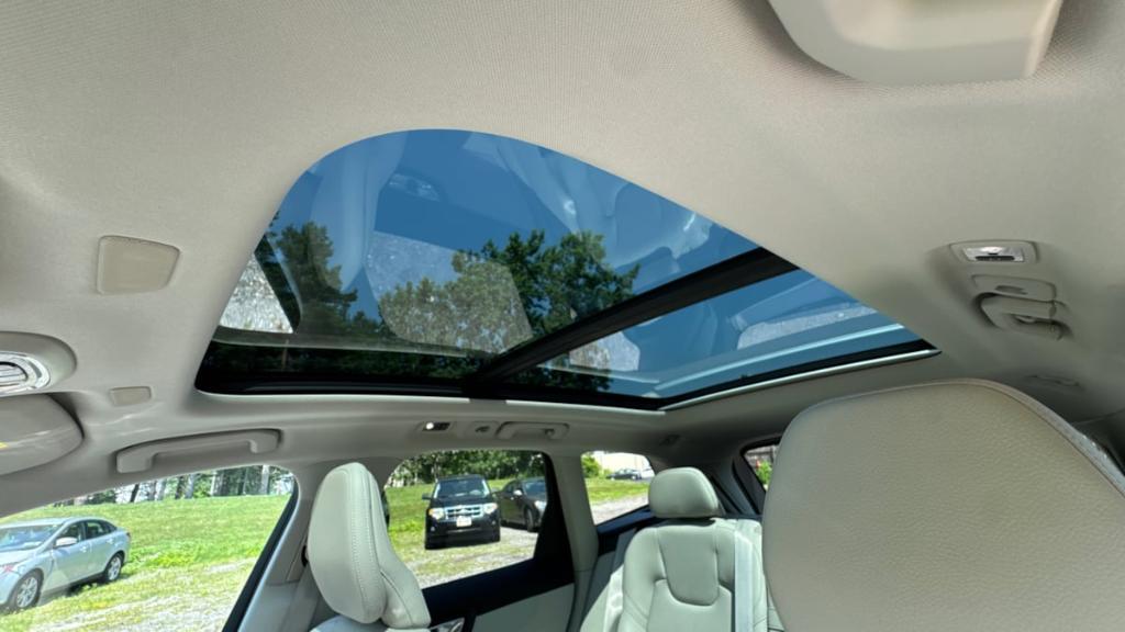 used 2019 Volvo XC60 car, priced at $17,995