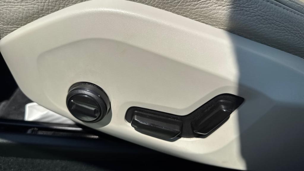 used 2019 Volvo XC60 car, priced at $17,995