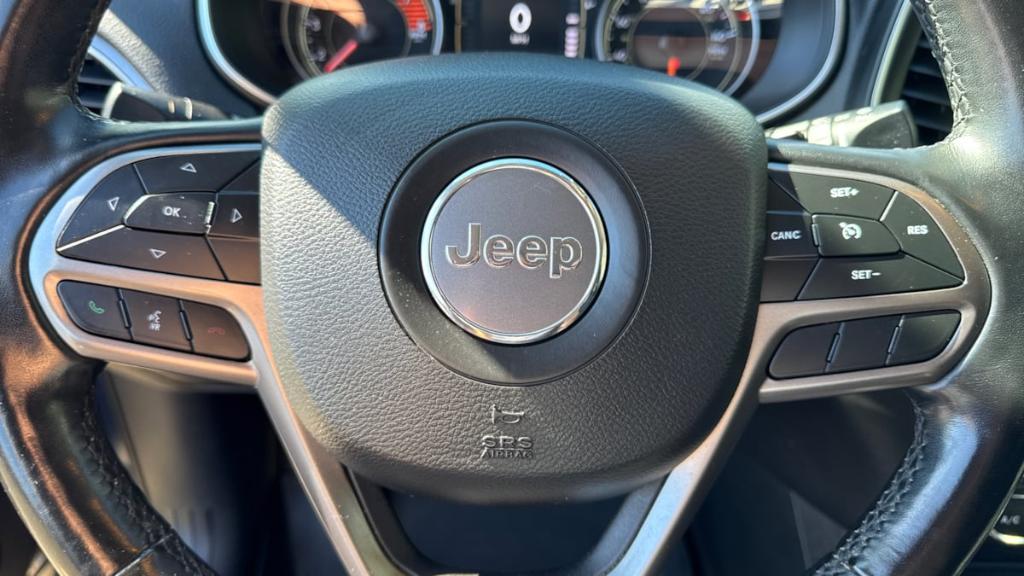 used 2021 Jeep Cherokee car, priced at $18,695
