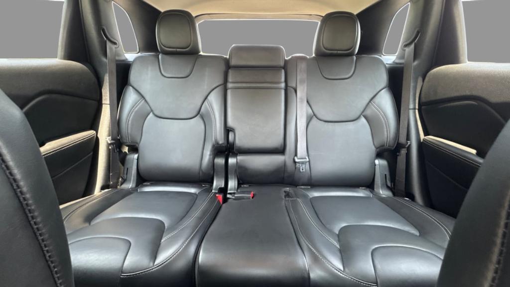used 2018 Jeep Cherokee car, priced at $16,495