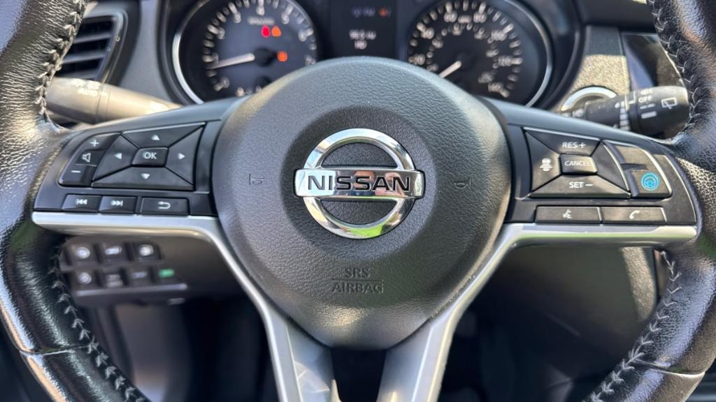used 2020 Nissan Rogue car, priced at $19,995