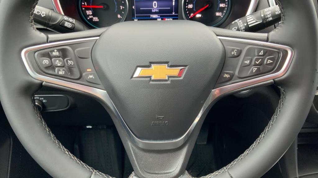 used 2023 Chevrolet Equinox car, priced at $18,895