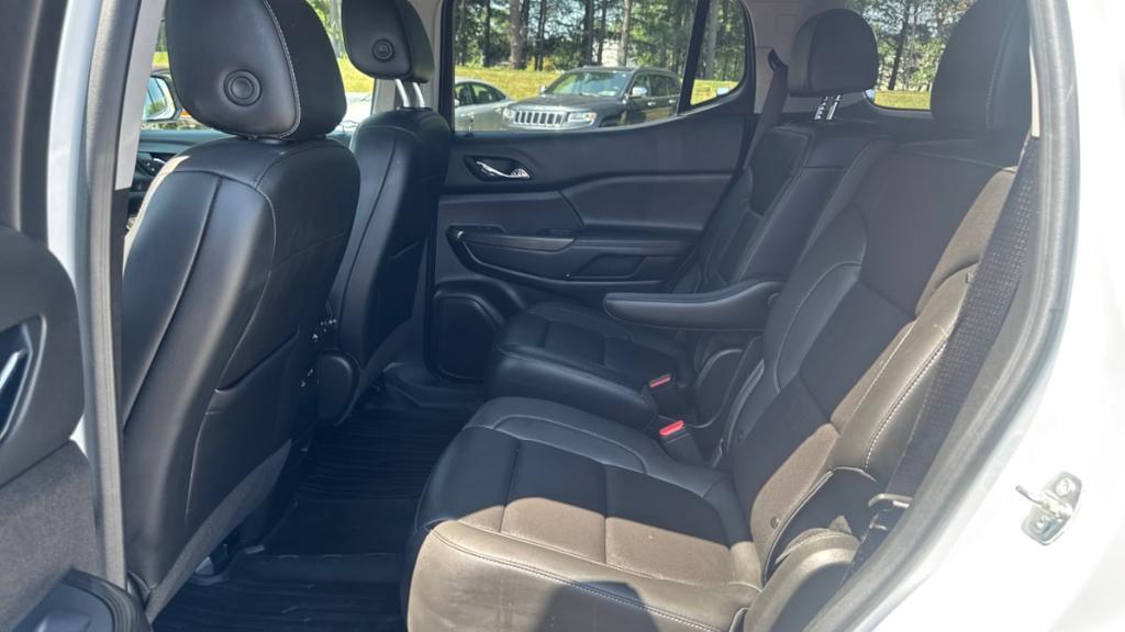 used 2023 GMC Acadia car, priced at $33,895
