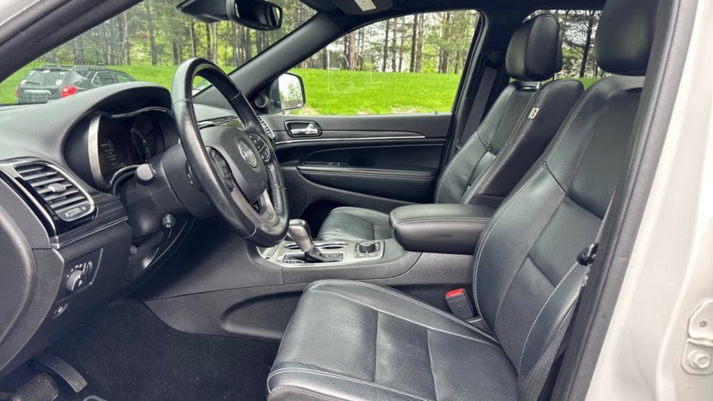 used 2021 Jeep Grand Cherokee car, priced at $26,495