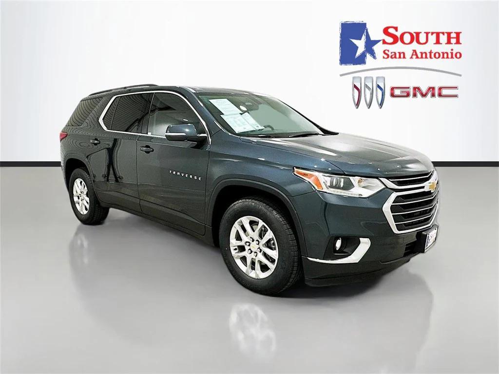 used 2021 Chevrolet Traverse car, priced at $21,329