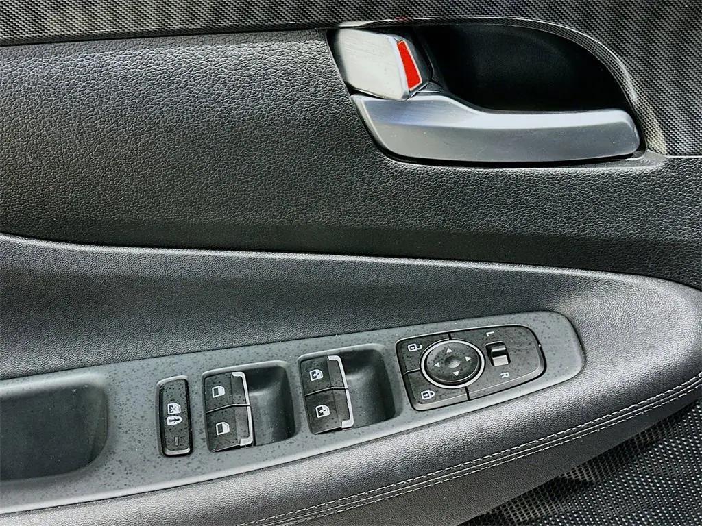 used 2022 Hyundai Santa Fe car, priced at $21,799