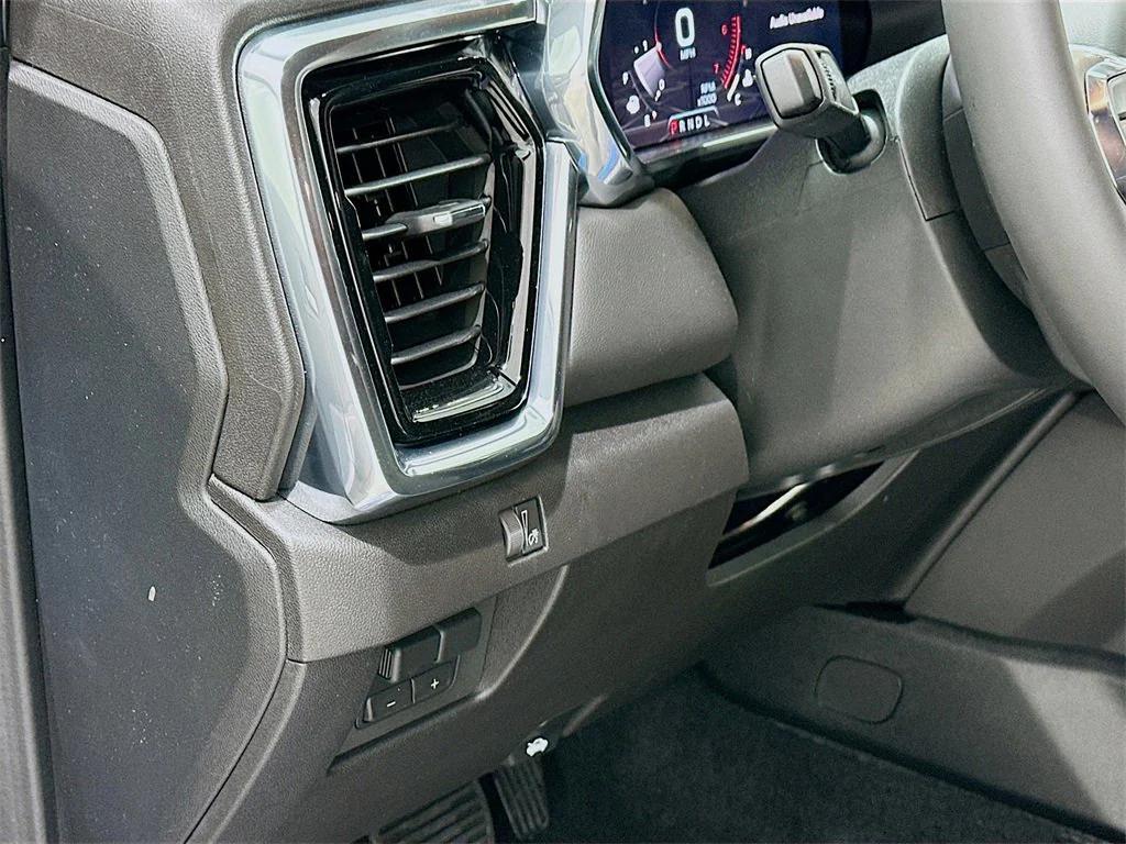 new 2026 GMC Canyon car, priced at $44,870