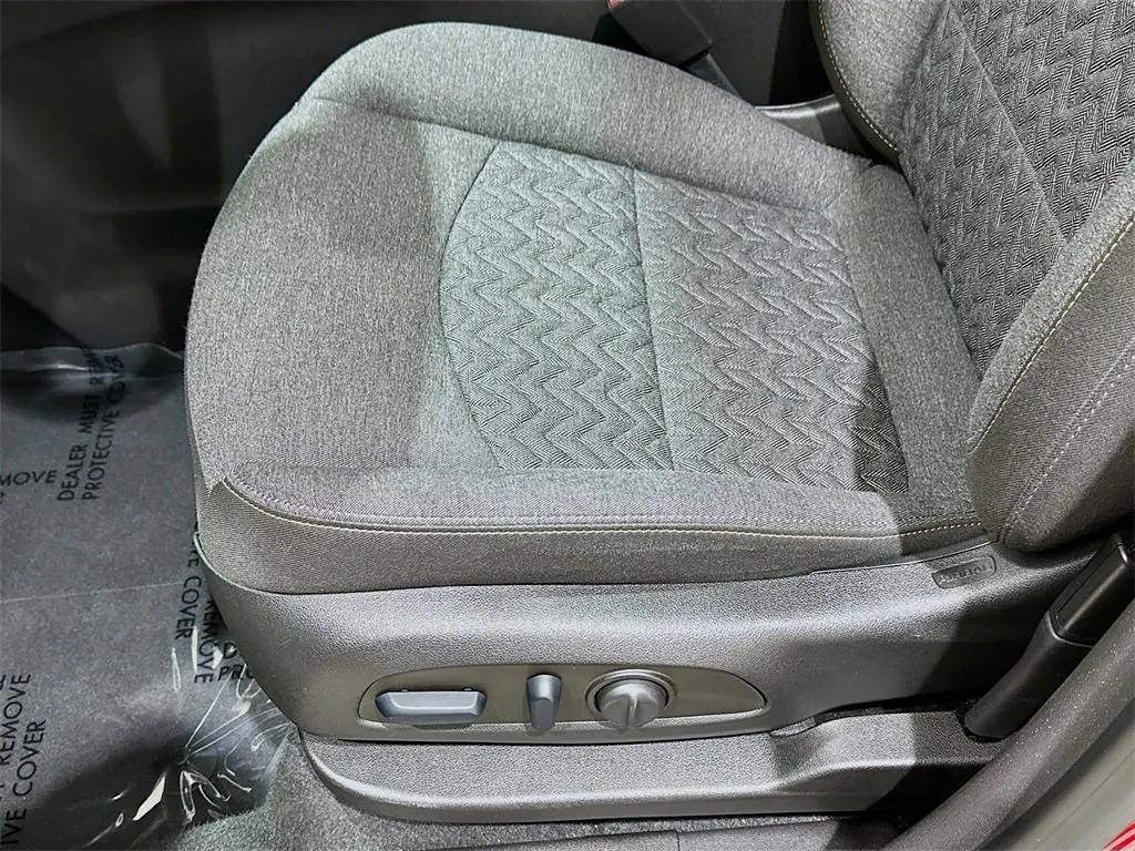 used 2023 Chevrolet Equinox car, priced at $24,131