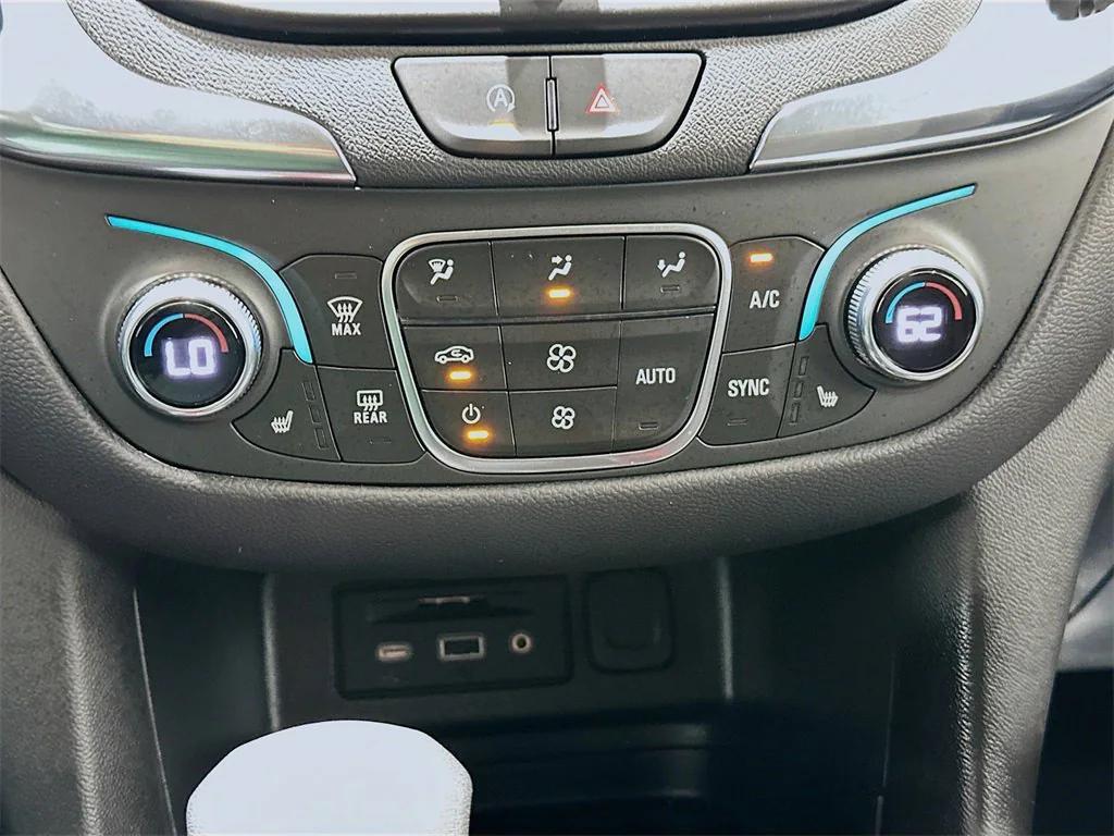 used 2023 Chevrolet Equinox car, priced at $24,131