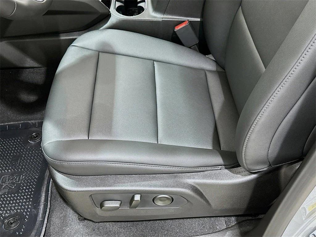 new 2026 GMC Canyon car, priced at $43,845