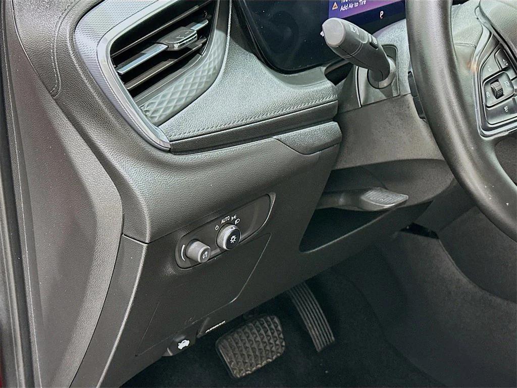 used 2024 Buick Encore GX car, priced at $22,561