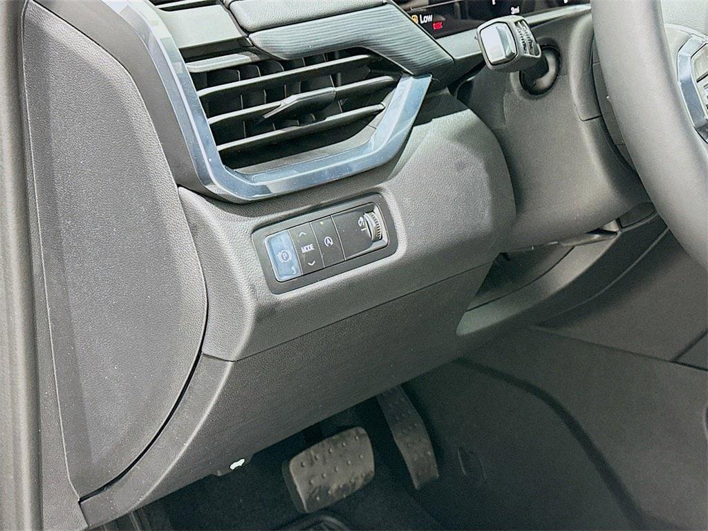 new 2026 GMC Acadia car, priced at $47,220