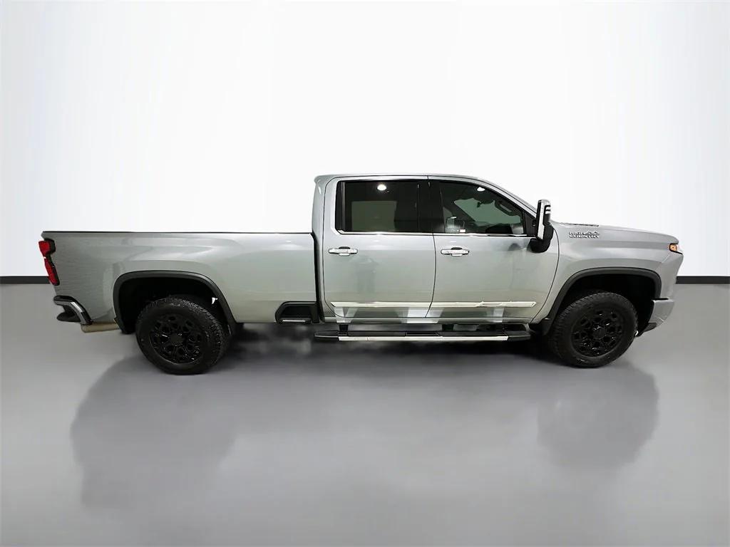 used 2024 Chevrolet Silverado 3500 car, priced at $72,822