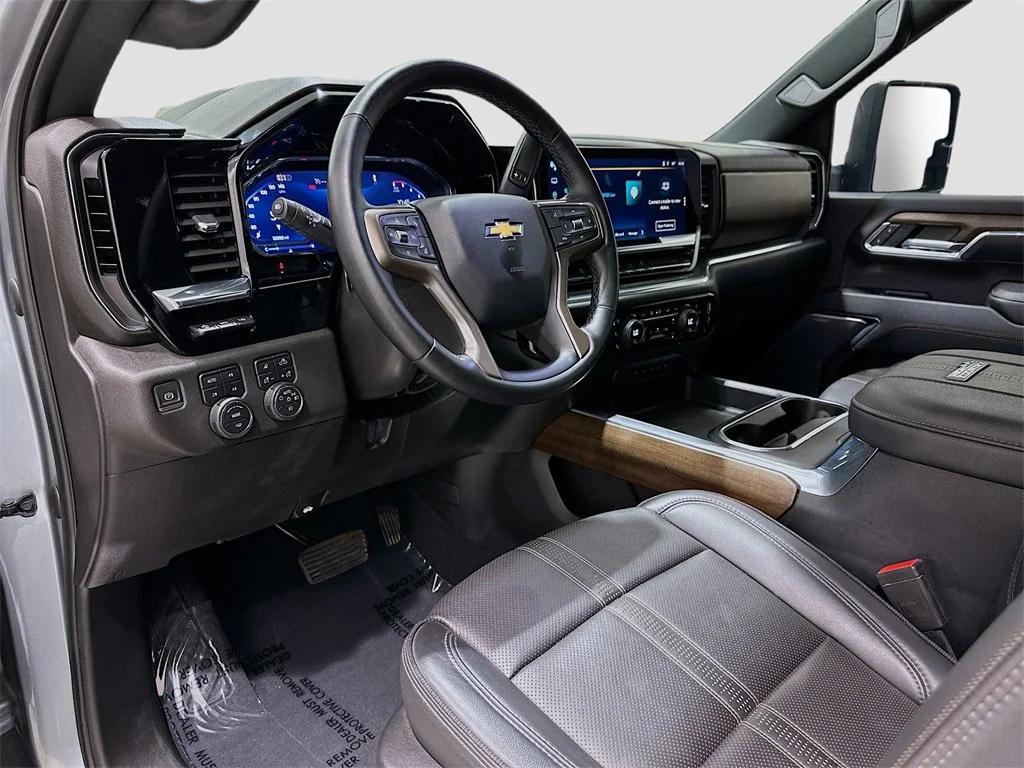 used 2024 Chevrolet Silverado 3500 car, priced at $72,822