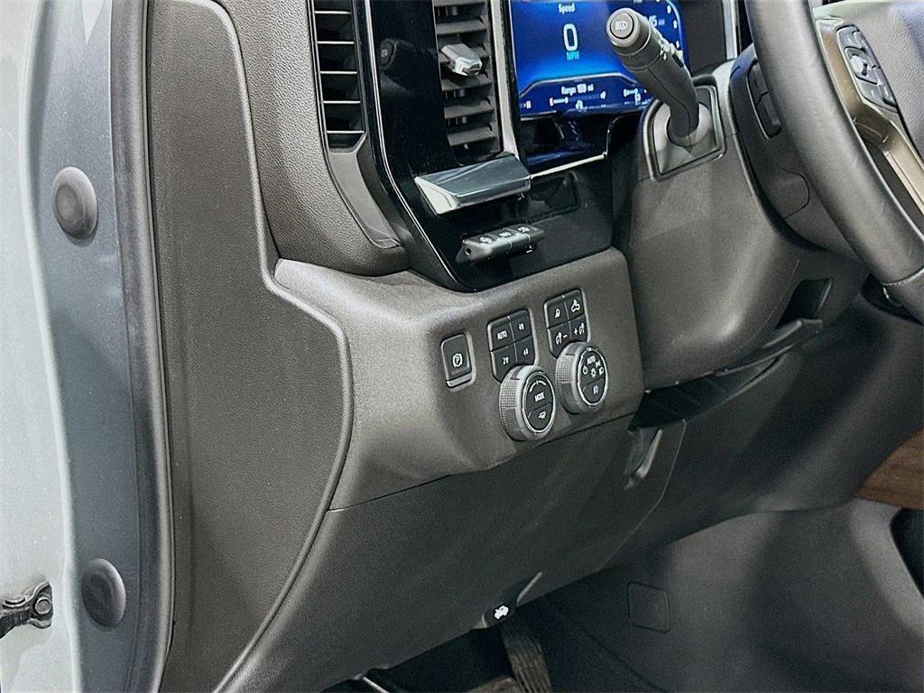 used 2024 Chevrolet Silverado 3500 car, priced at $72,822