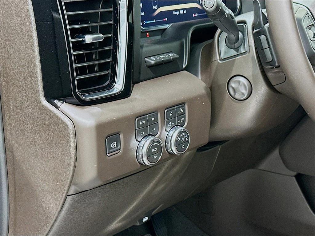 new 2026 GMC Sierra 1500 car, priced at $72,040