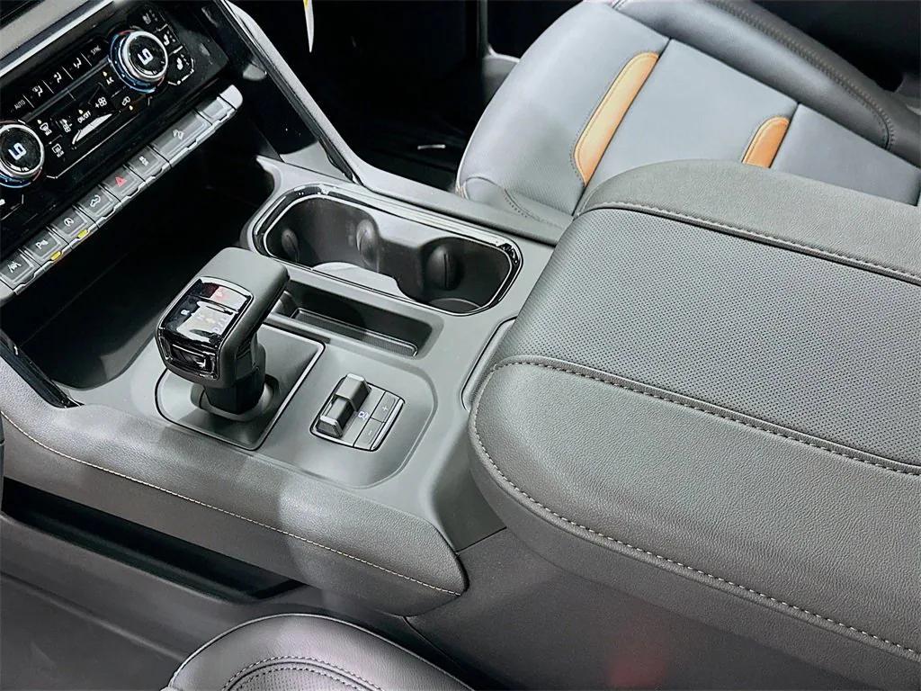 new 2026 GMC Sierra 1500 car, priced at $73,204