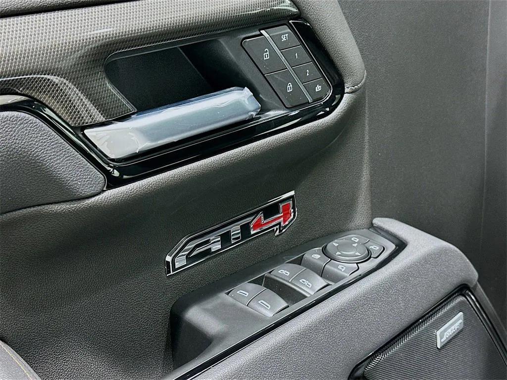 new 2026 GMC Sierra 1500 car, priced at $73,204