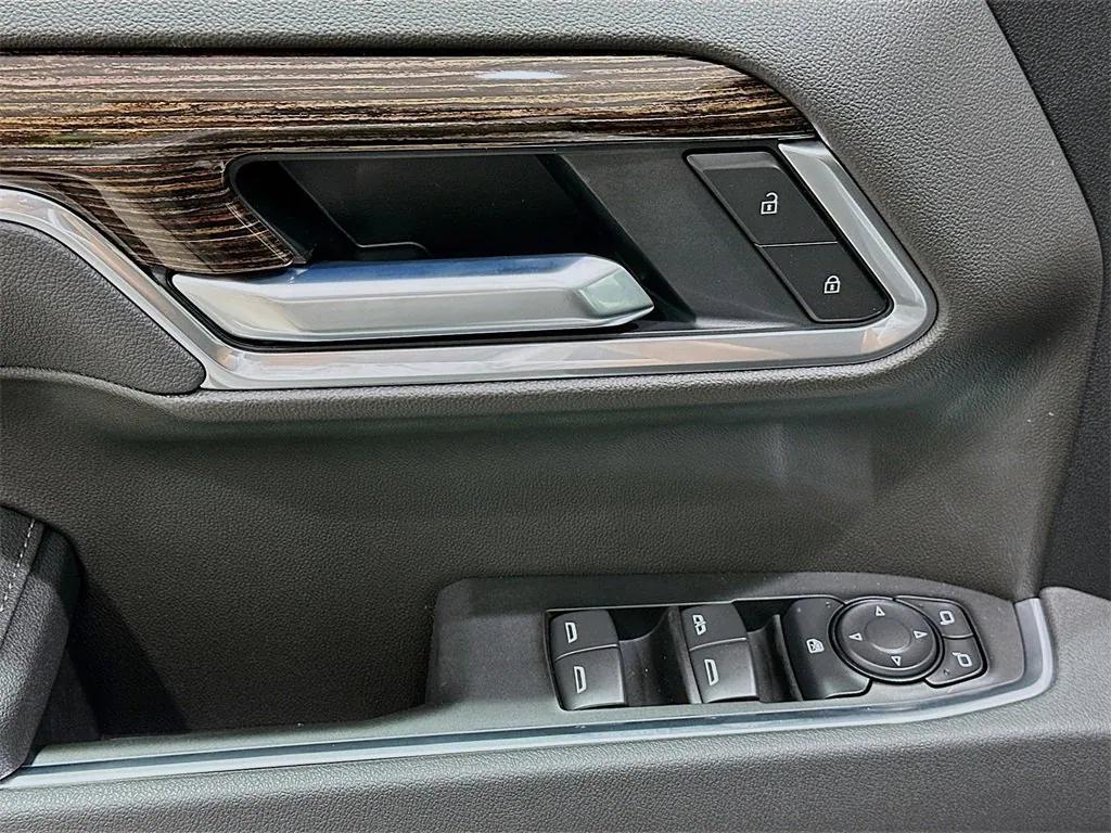 new 2026 GMC Sierra 1500 car, priced at $65,650
