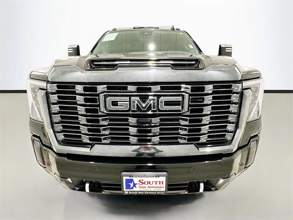 used 2024 GMC Sierra 2500 car, priced at $77,051
