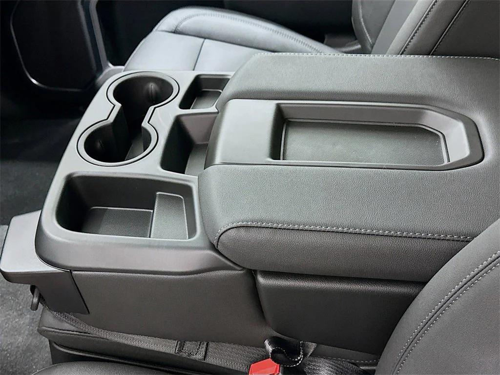 new 2026 GMC Sierra 1500 car, priced at $47,595