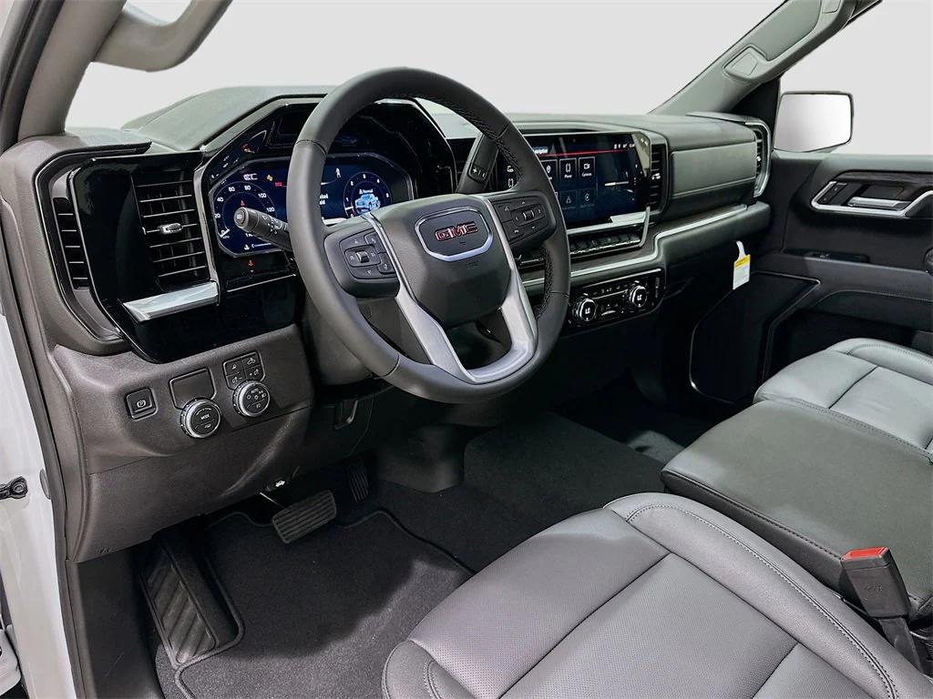 new 2026 GMC Sierra 1500 car, priced at $47,595