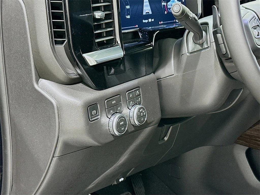 new 2026 GMC Sierra 1500 car, priced at $58,100