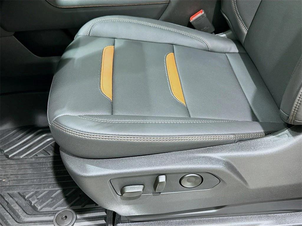 new 2026 GMC Sierra 2500 car, priced at $84,800