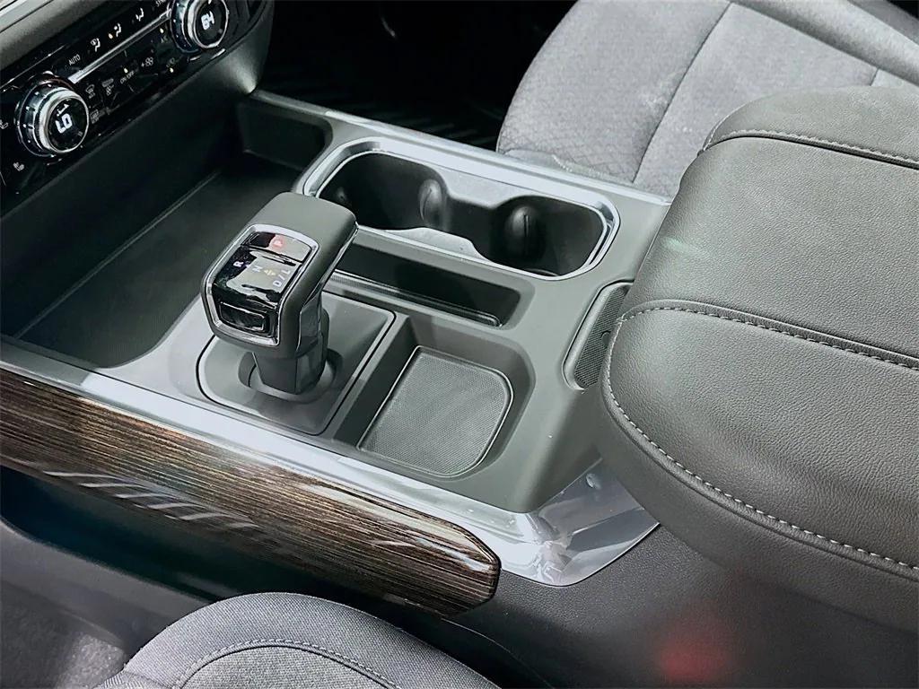 new 2026 GMC Sierra 1500 car, priced at $58,100