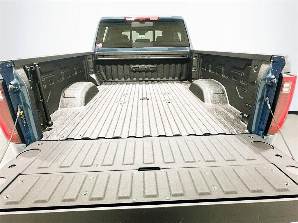 new 2025 GMC Sierra 2500 car, priced at $80,960