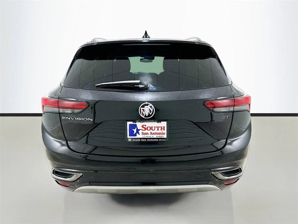 used 2022 Buick Envision car, priced at $25,100