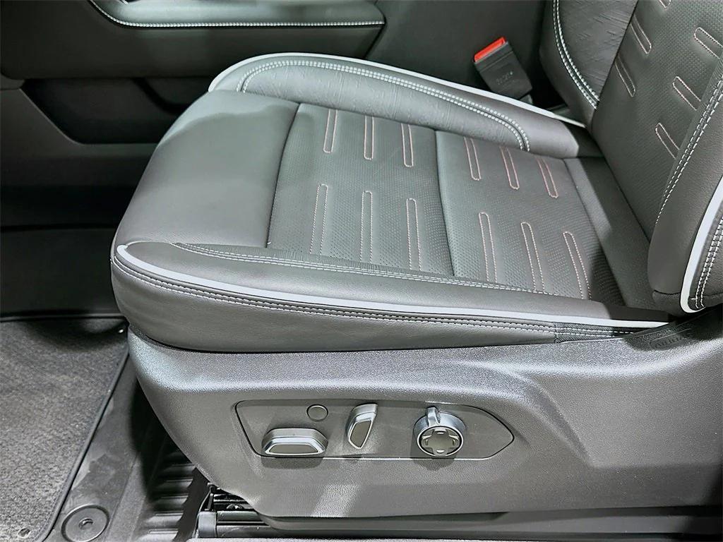 new 2026 GMC Sierra 1500 car, priced at $78,580