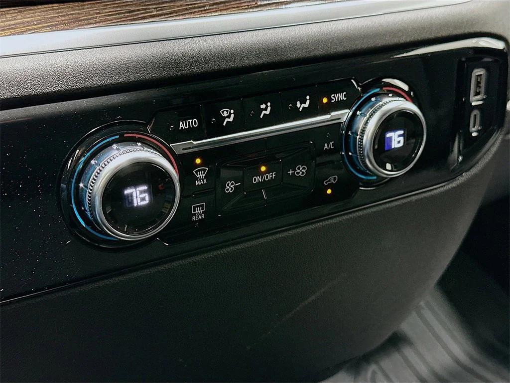 new 2026 GMC Sierra 3500 car, priced at $73,070