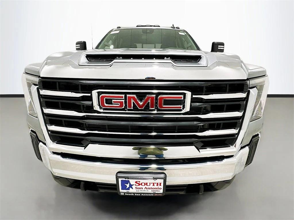 new 2026 GMC Sierra 3500 car, priced at $73,070